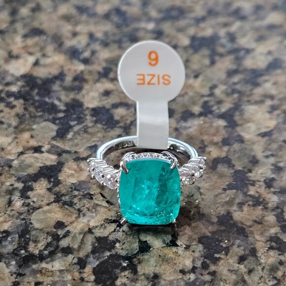 Bomb Party RG42266 "Ice And Glam" Emerald Fused with Genuine Quartz Sz 6 - Picture 2 of 5